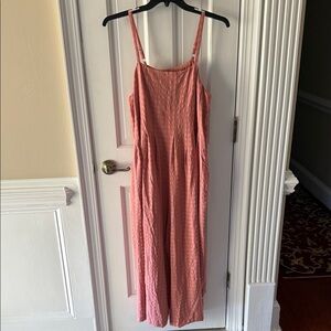 Textured Rose-Pink Wide-Leg Jumpsuit with Adjustable Straps